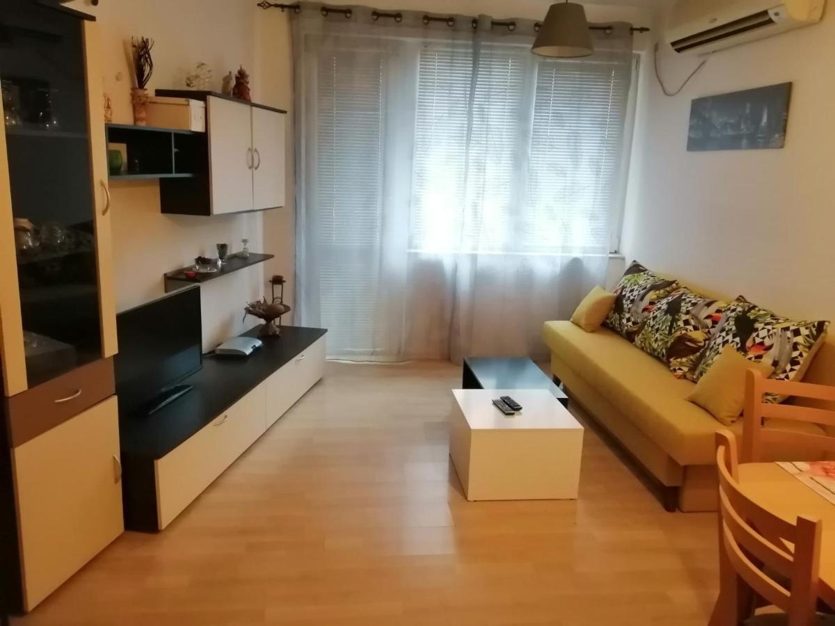 Apartment Lili ブラゴエヴグラト エクステリア 写真